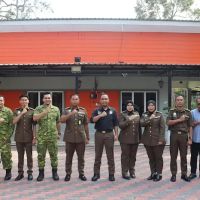 Pak Din Zahhra Villa kebun - homestay kuala lipis ico