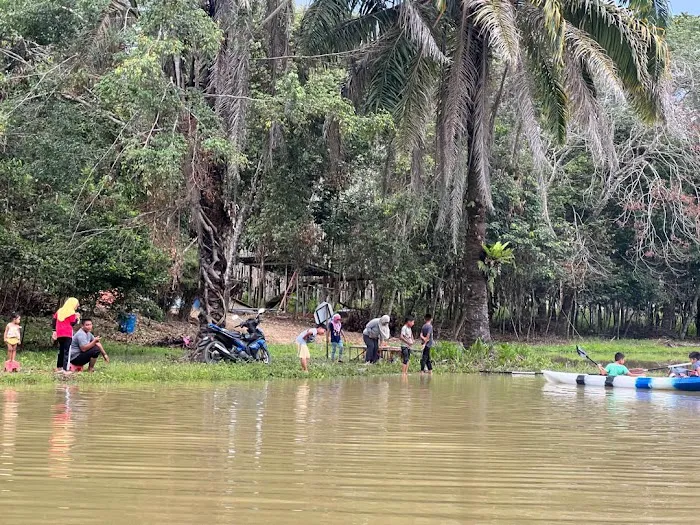 PENEROKA BELANTARA BASECAMP Picture 2