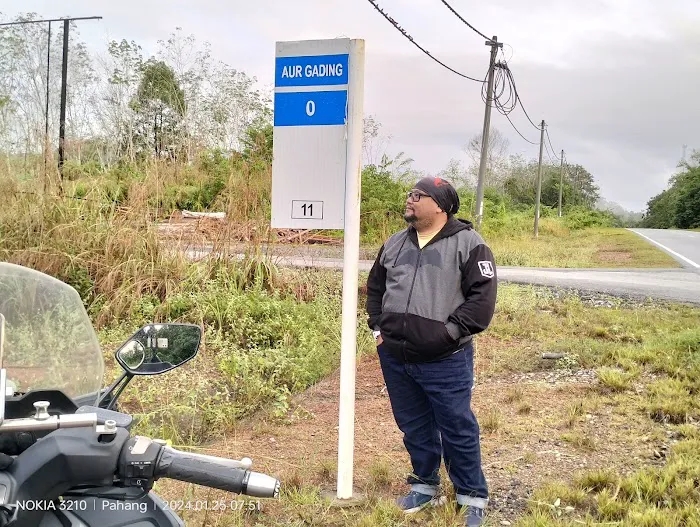 0 km Aur Gading Picture 3
