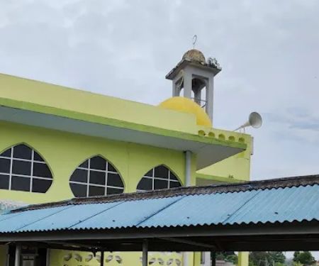 Tengku Abdullah mosque kampung kuala atok