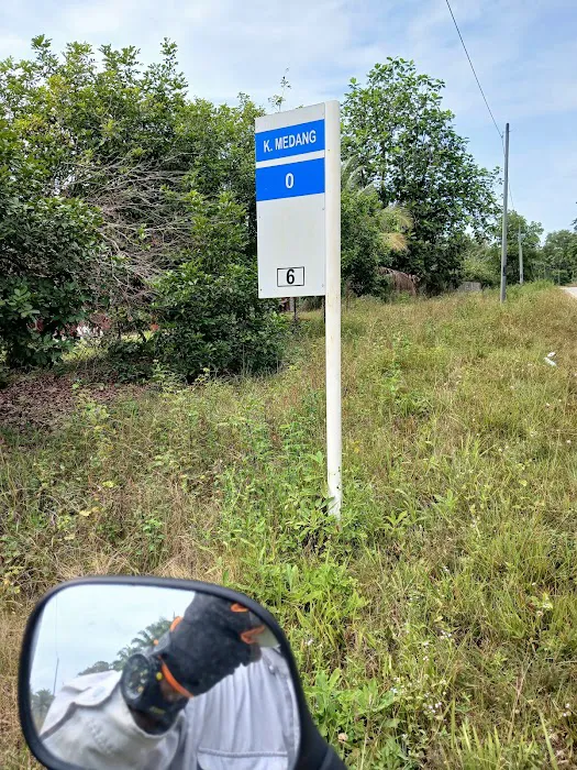 0 km Kuala Medang Picture 1