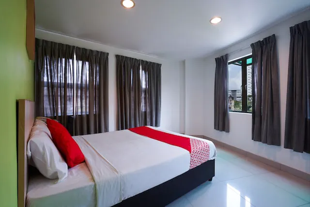 OYO 981 Ant Cave Hotel Picture 8