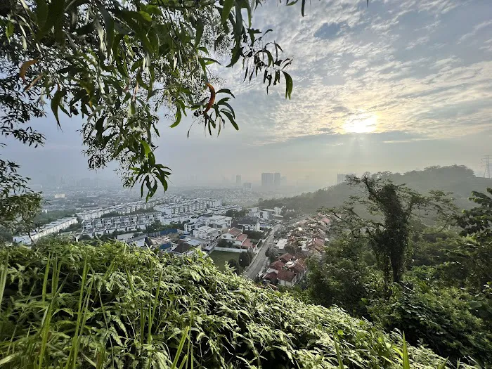 Sri Bintang Hill Trail Picture 4
