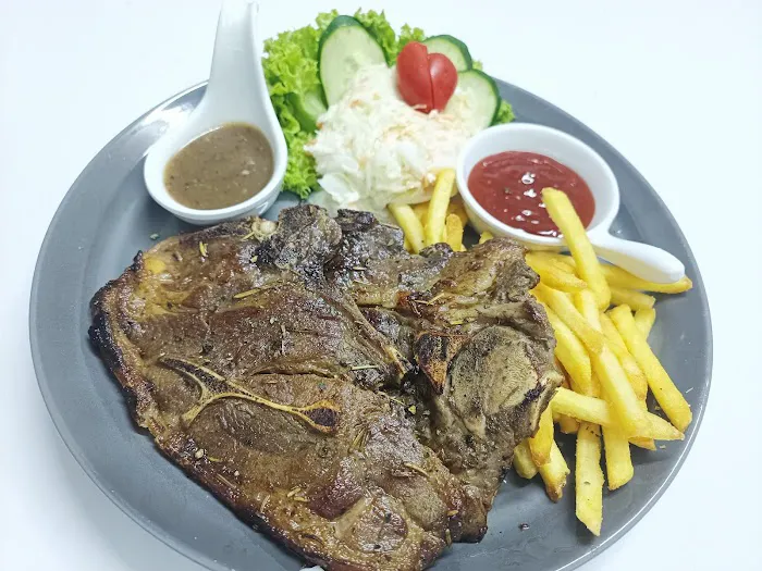 Lemon tree bistro & cafe Picture 6