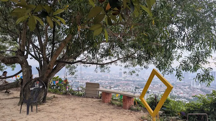Sri Bintang Hill Trail Peak 2 Picture 1