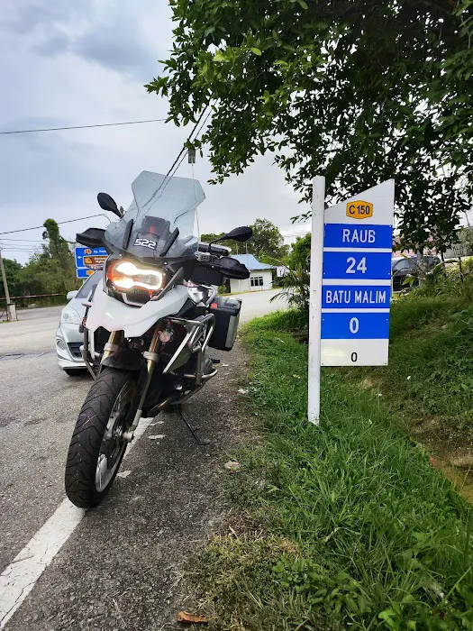0 km Batu Malim Picture 1
