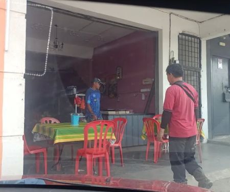 Kedai makan pak engku