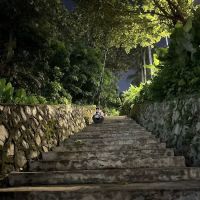 Tong Shin staircase ico