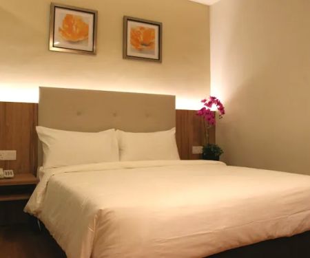 Big M Hotel