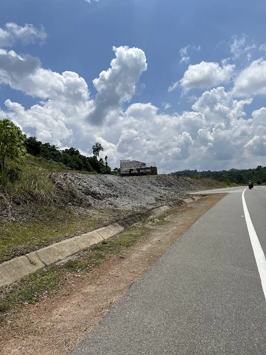 Sungai Yu Eco-Viaduct Picture 3