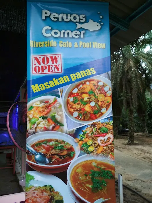 PERUAS CORNER cafe & fishing Picture 3