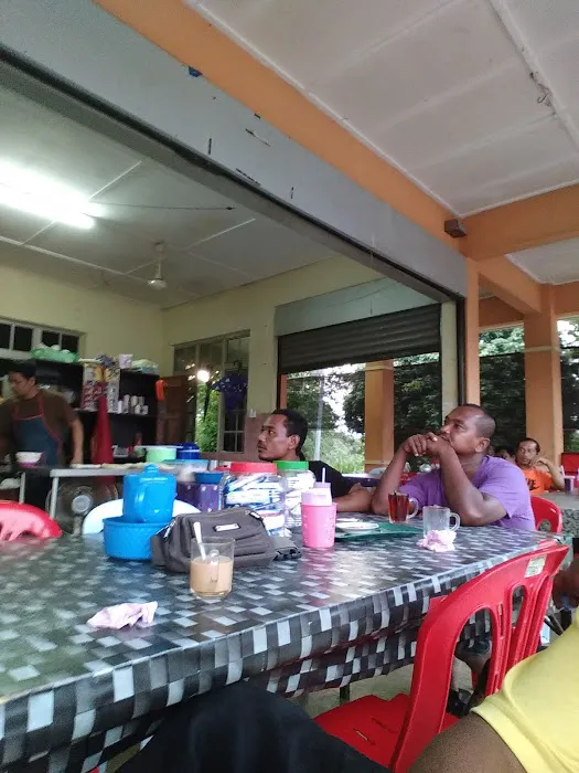 Pyan Cafe Picture 5