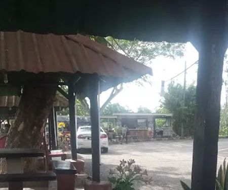 Burger D' Tebing