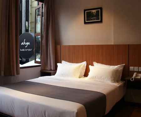 Ahyu Hotel