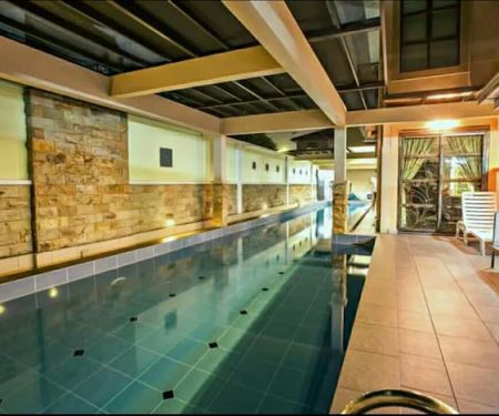 Le' President Guest House