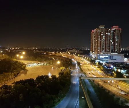 e.City Hotel - One City