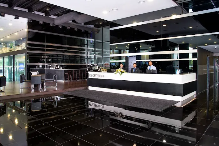 e.City Hotel - One City Picture 4