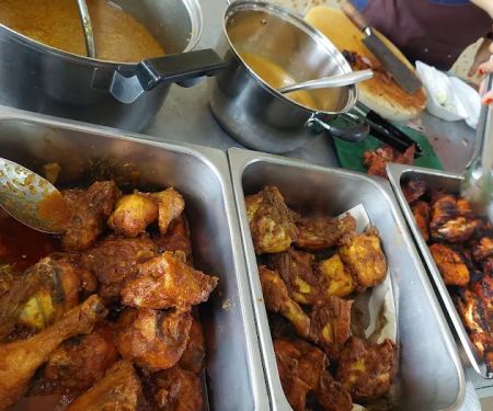 Kedai Makan Kuzah