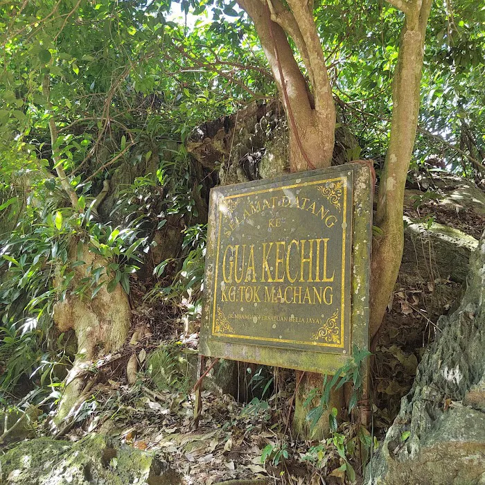 Gua Kechil Tok Macang Picture 8