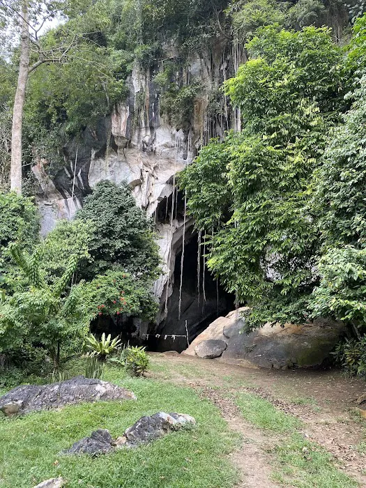 Gua Kechil Tok Macang Picture 10