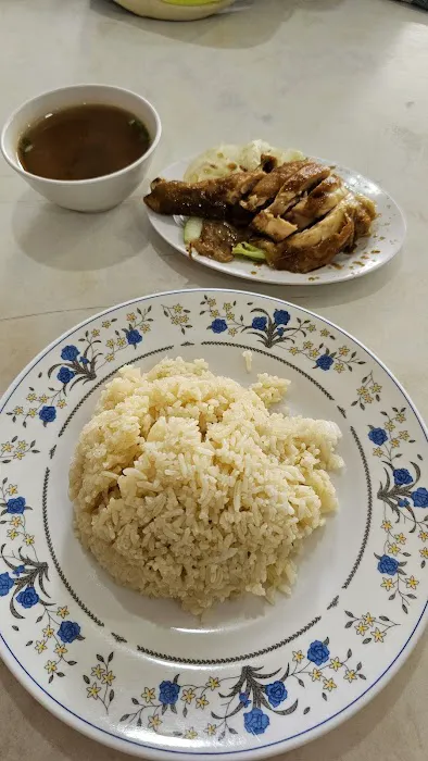 Azri The One Chicken Rice Picture 2