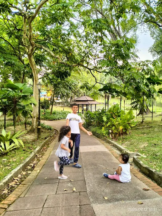 Taman Botani Perdana Water Fountain Picture 3