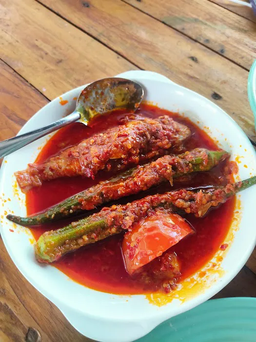 Cafe Umie & Co (Nasi Kukus Mak Ayah) Picture 4