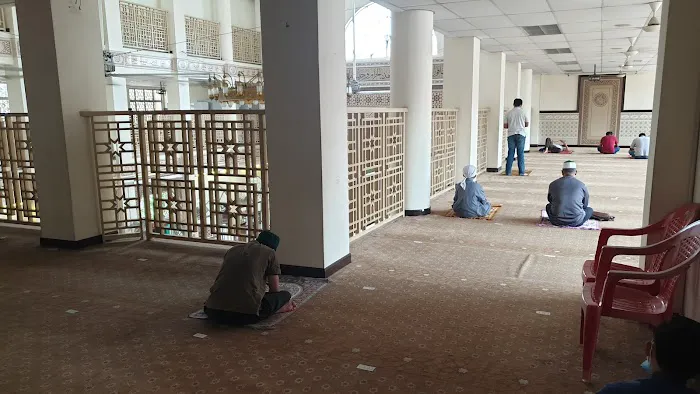 Amaniah Mosque Kepong Picture 7
