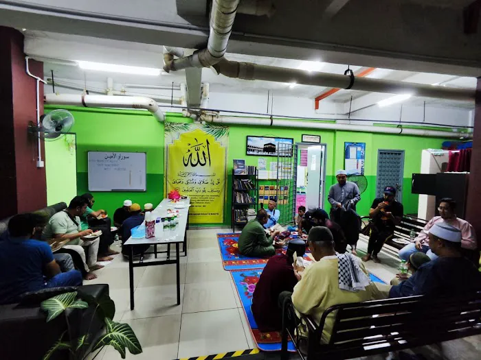Musolla Al-Mukhlisin Kondominium Kepong Sentral Picture 5