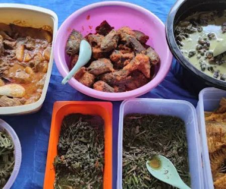 Warung Kamisha (Zaini) aka Gerai Santai Bkt Kalong