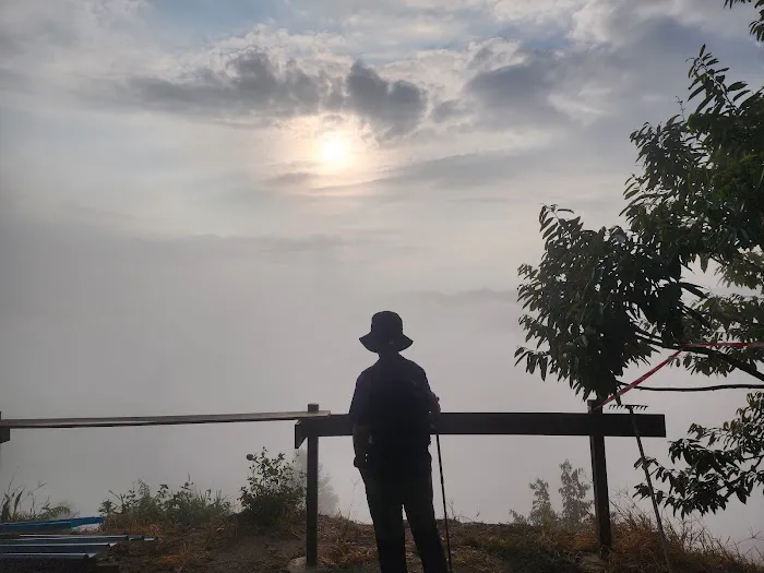 Bukit Desa Damai Hiking Trail Haus Farm Picture 8