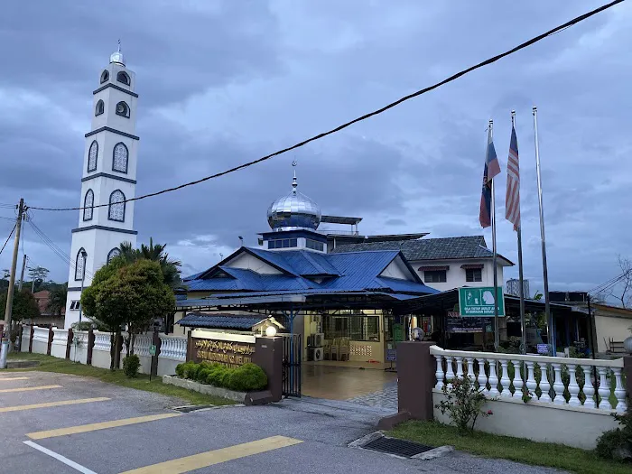 Surau Nurhidayah Kg Melayu Kepong Picture 6