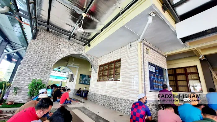 Surau Al-Ikhwan Taman Samudera (surau jumaat) Picture 3
