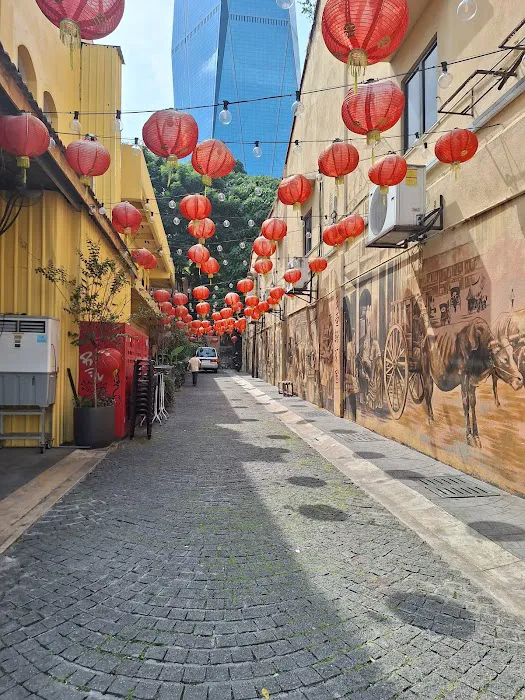 Lorong Petaling 2 - Old Kuala Lumpur Street Art Picture 1