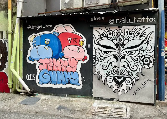 Street Art Casper the ghost Picture 8