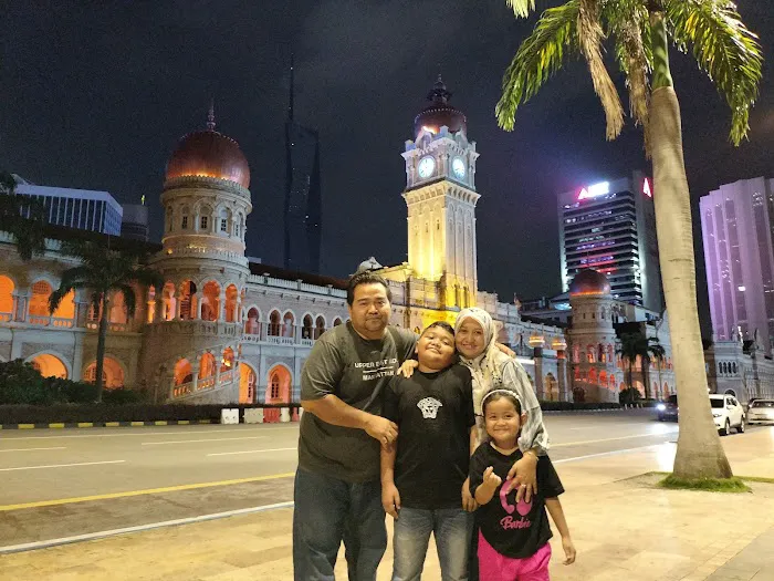 Old Kuala Lumpur River of Life Mural Picture 5