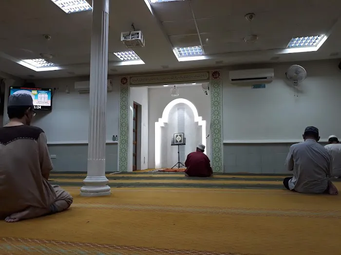 Surau Al-'Izzah Picture 2
