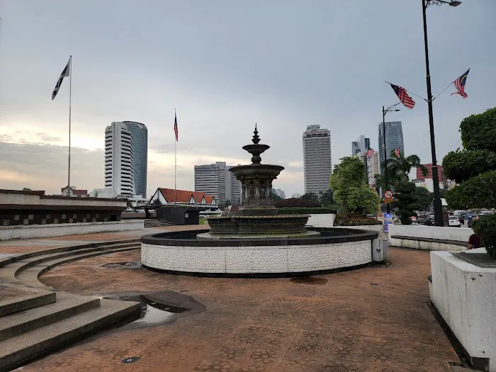 Second Tallest Flag Pole in Malaysia Picture 4