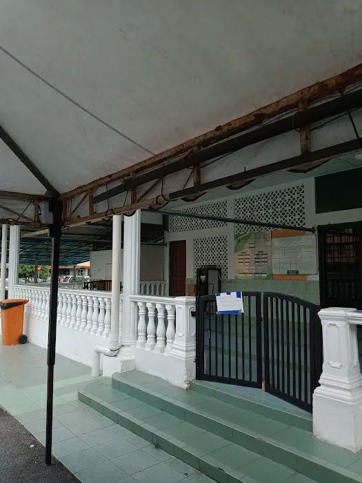 Surau An-Naim @ Fiona Apartment Picture 4