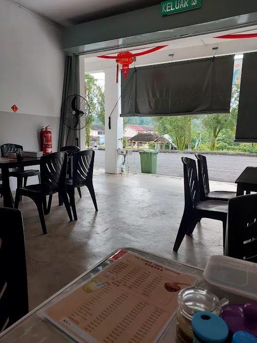One Double Three Kopitiam 壹叁叁茶餐室 Picture 6