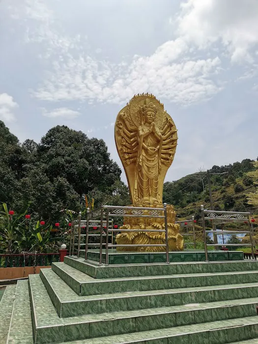 KAMPUNG TRAS GUAN YIN TEMPLE Picture 3