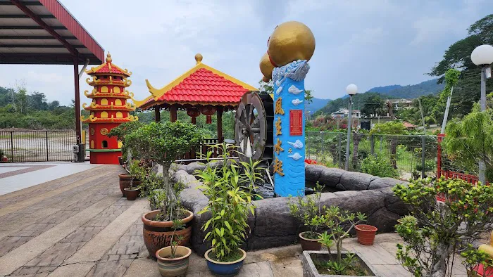KAMPUNG TRAS GUAN YIN TEMPLE Picture 9