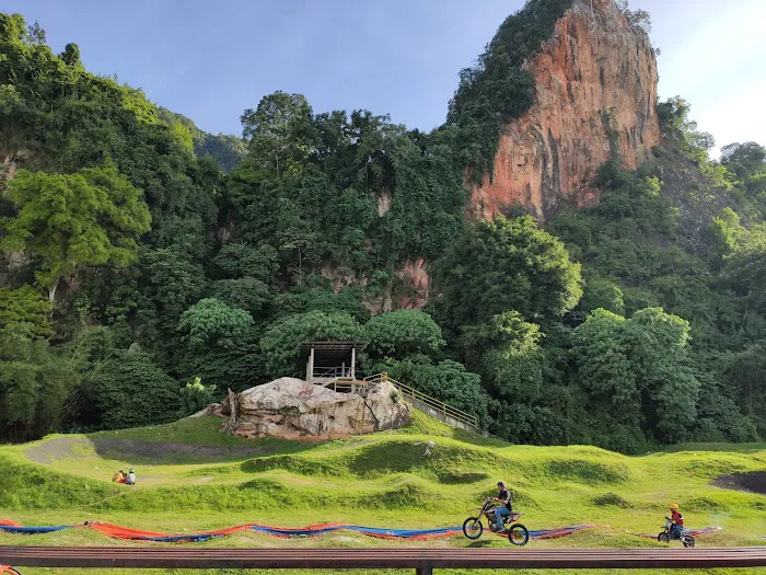 BMX Track Gua Damai, Batu Caves Picture 7