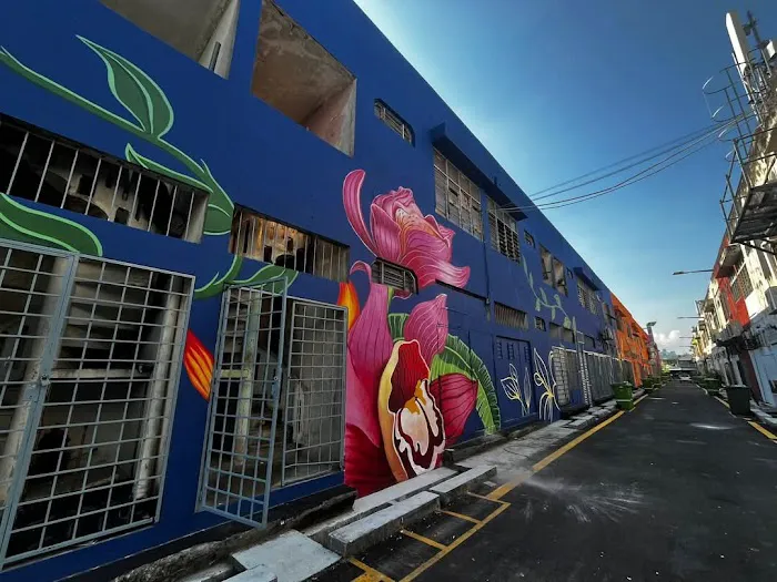 Beringin Street Art Picture 6