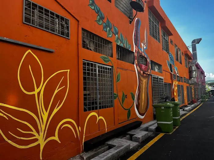 Beringin Street Art Picture 4