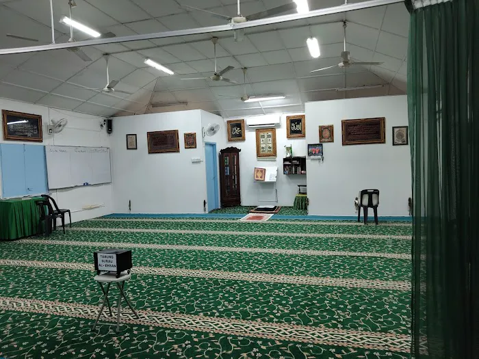 Surau Al-Ehsan Dahlia 'A' Apartment Picture 1
