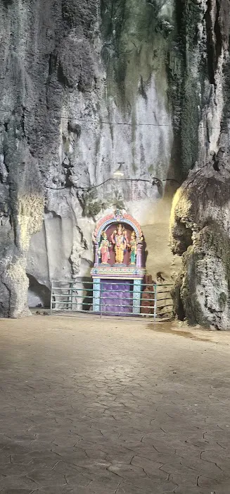 Batu Caves Picture 1