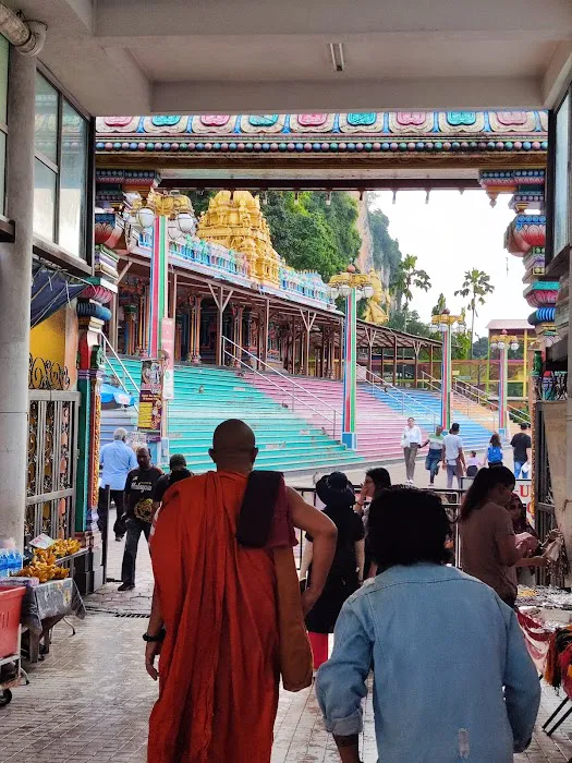 Batu Caves Picture 3