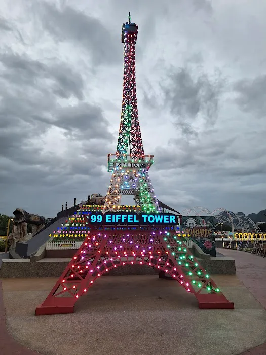 99 Wonderland Park Picture 7