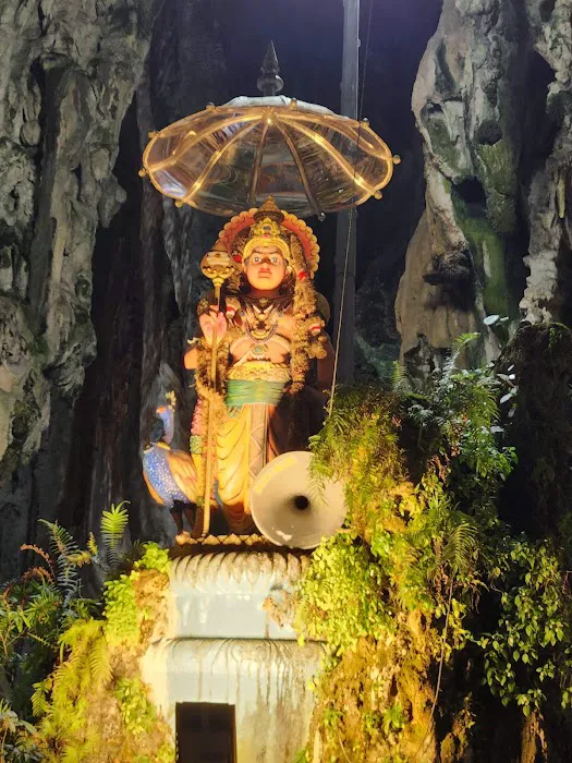 Arulmigu Murugan Statue Picture 2